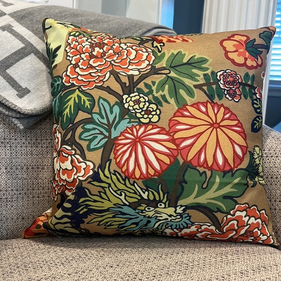 COPY - Chinoiserie Dragon 🐉 Pillow Covers - Picture 9 of 9